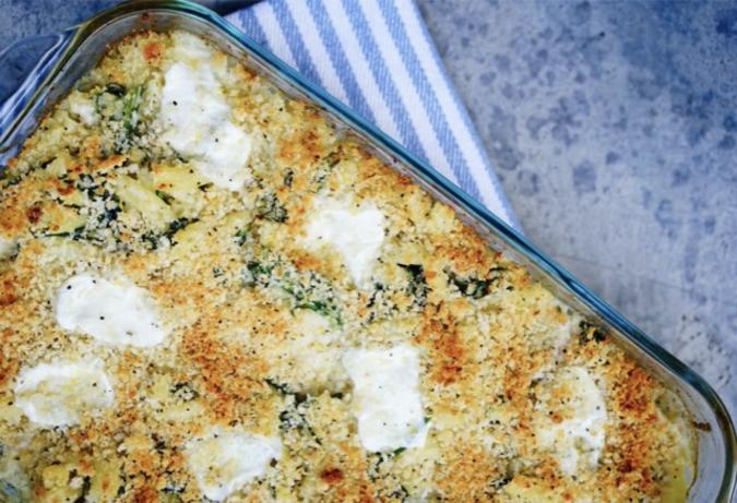 RECETTE DU GRATIN DE COURGETTES AU CHÈVRE FRAIS ET CRUMBLE 