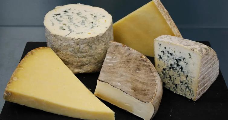 Classement des meilleurs fromages auvergnats
