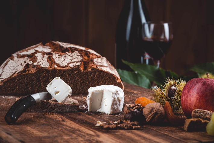 Crottin de chèvre demi-sec de la Chèvrerie Serry env 60g