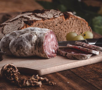 Saucisson au Bleu de Laqueuille env 200g