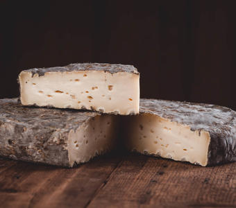 Saint-Nectaire Fermier AOP  Charrade Prestige