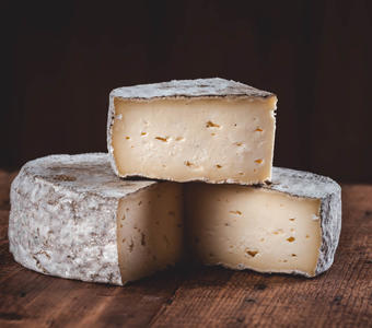 Tome de Laqueuille au lait entier